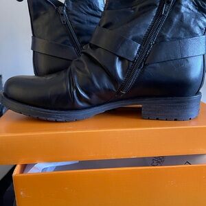 Miz Mooz women’s Paolo boots size 41 brand new